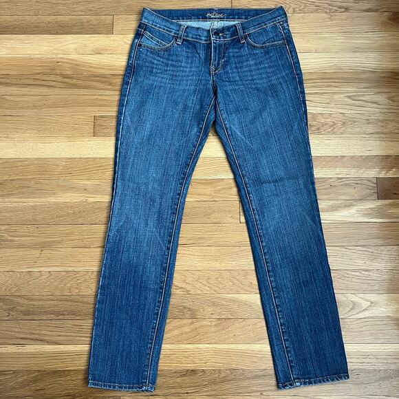 Old Navy The Diva Slim Leg Jeans - Size 2 - Picture 1 of 5
